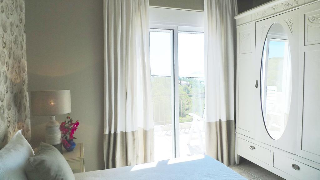 Pentathlon Collection * Porto Heli