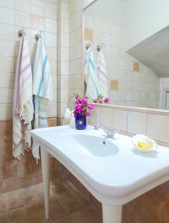 Pentathlon Collection Villa *